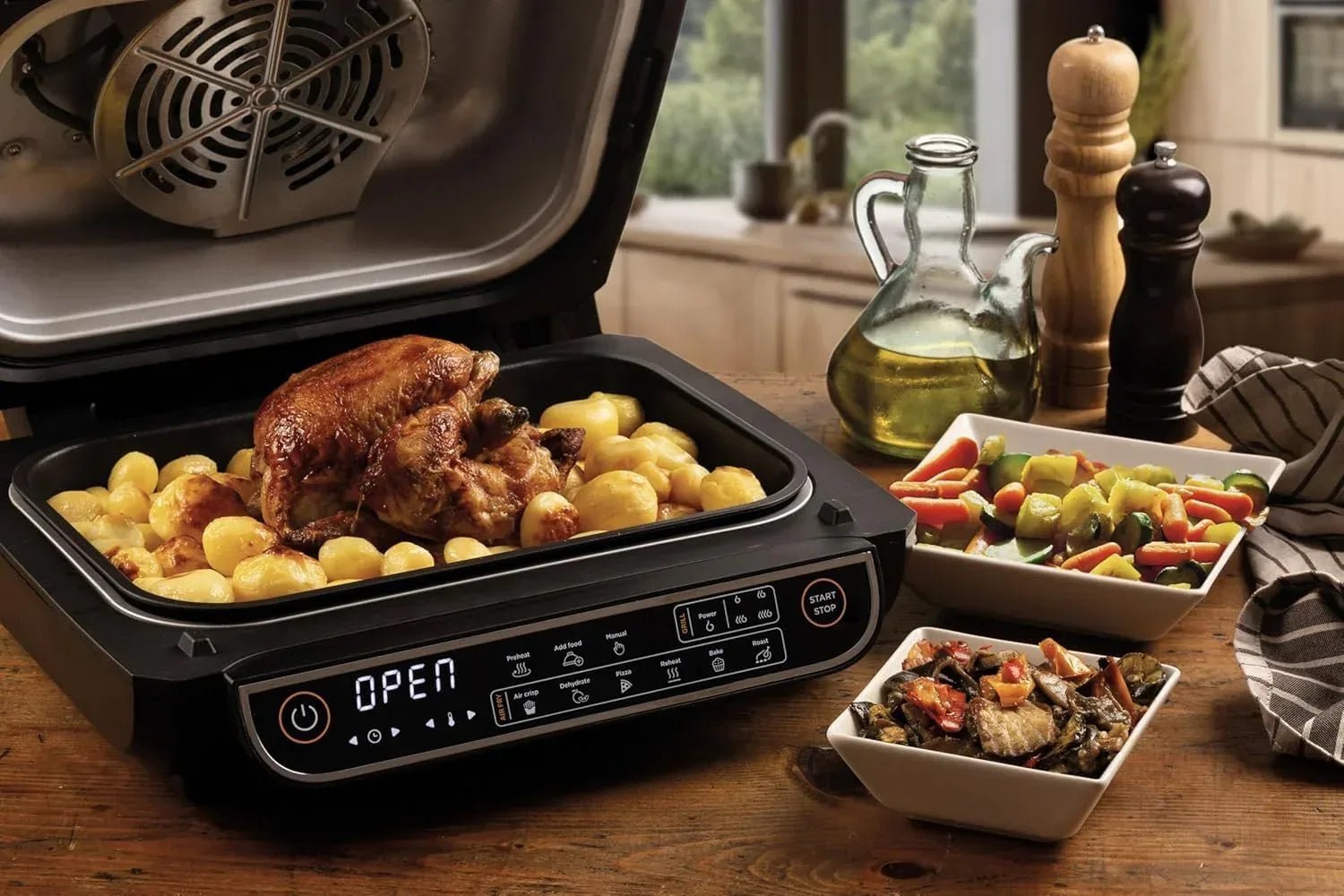 قلاية هوائية وشواية كينود 2 في 1 - 8 لتر، 1700 واط، GHF40.000 BK - Blanco