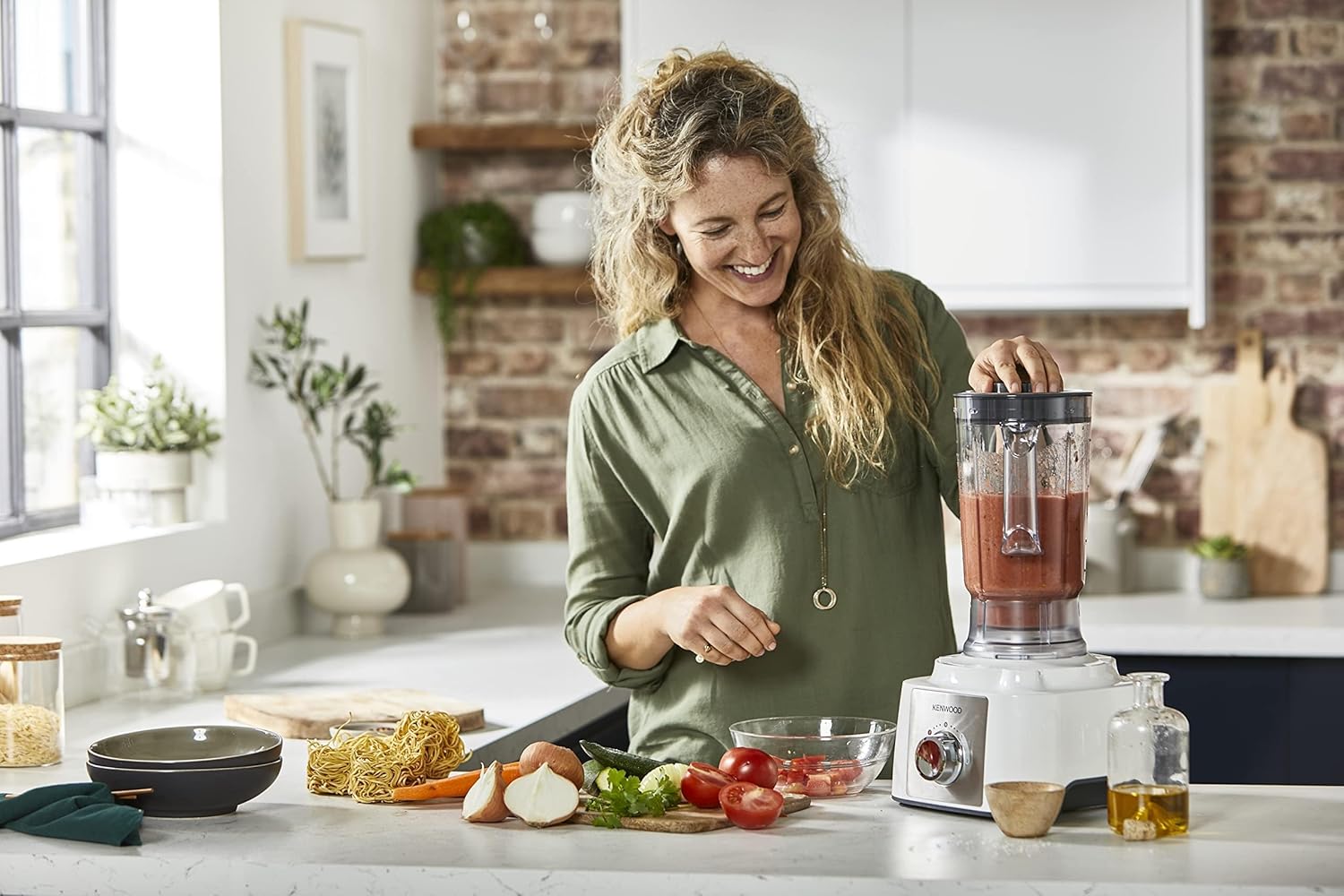 محضر طعام كينوود 1000 وات - بسعة 1.5لتر للخلاط، FDP65.750 - Blanco